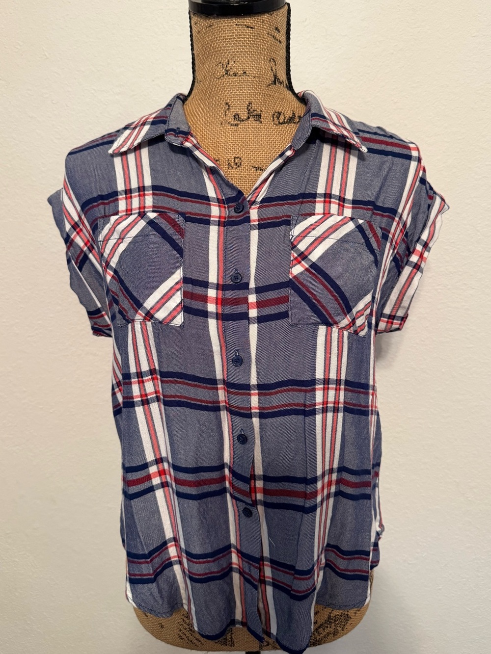 Blue, red, and white plaid short-sleeve button-down shirt small